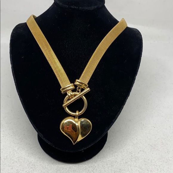 Givenchy Jewelry - Givenchy mesh necklace with heart